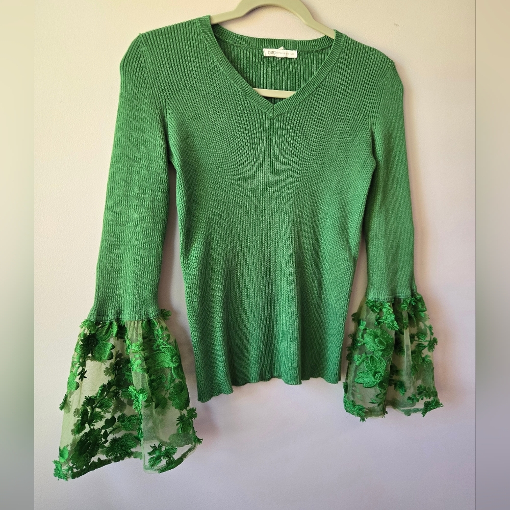 Cato Green Ribbed V-Neck Sweater with Floral Lace Bell Sleeves
